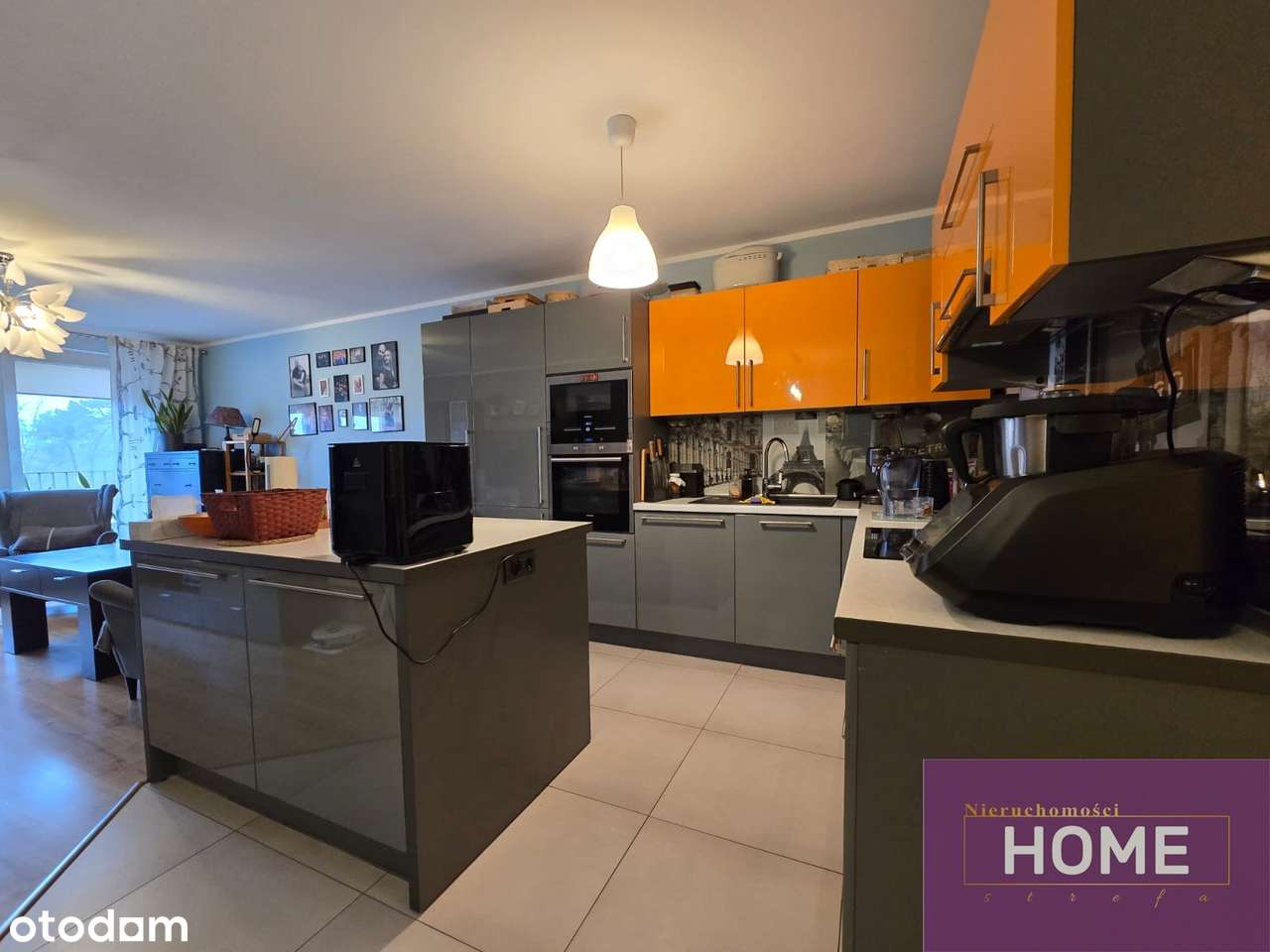 Przestronne 4 pokojowe mieszkanie na sprzedaż-5