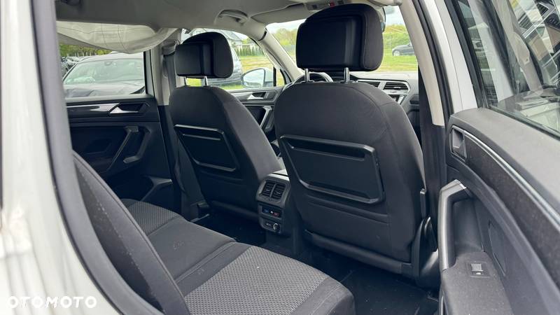 Volkswagen Tiguan Allspace 1.5 TSI ACT OPF Comfortline - 14
