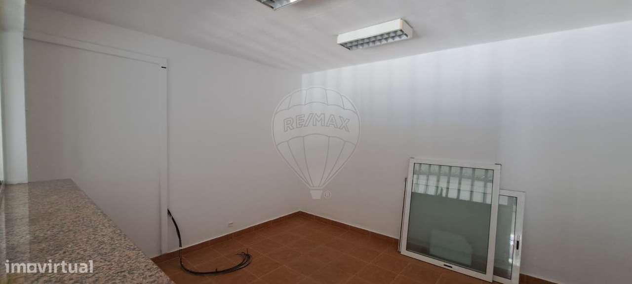 Armazém  para arrendamento - Grande imagem: 4/7