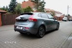 Volvo V40 D3 Drive-E SCR Momentum - 11