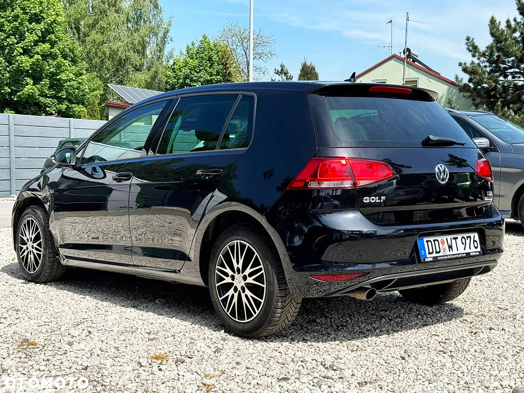 Volkswagen Golf 1.6 TDI BlueMotion Technology Lounge - 15