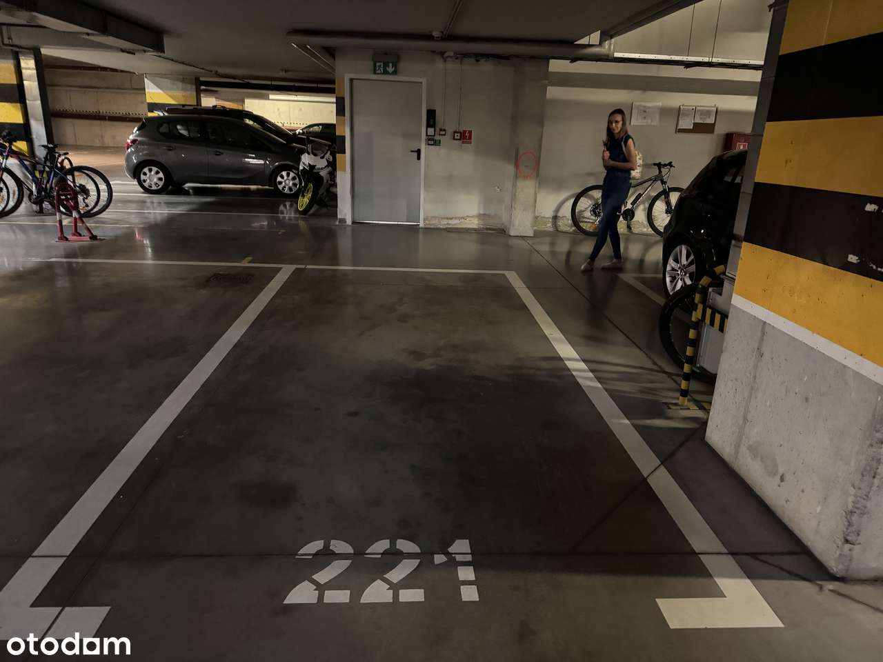 Lokal usługowy 71 m² z windą i monitoringiem-11