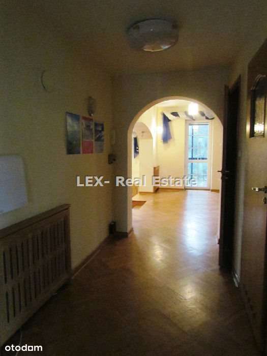 Dom w Michałowicach,3 niezależne mieszkania-9