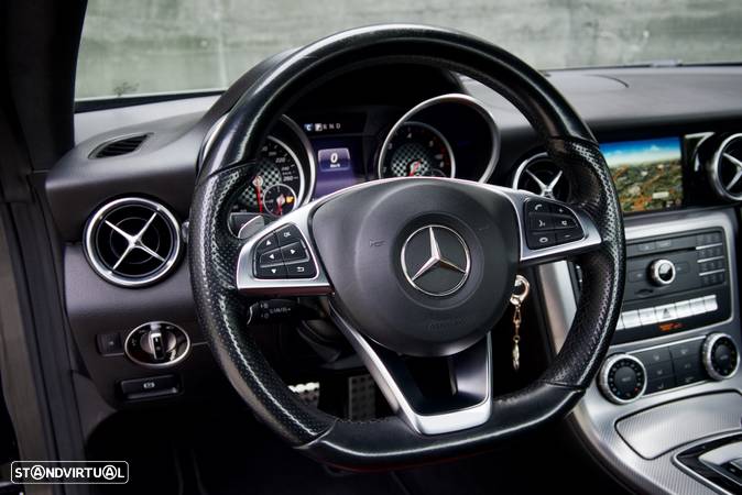 Mercedes-Benz SLC 250 d 9G-TRONIC - 26