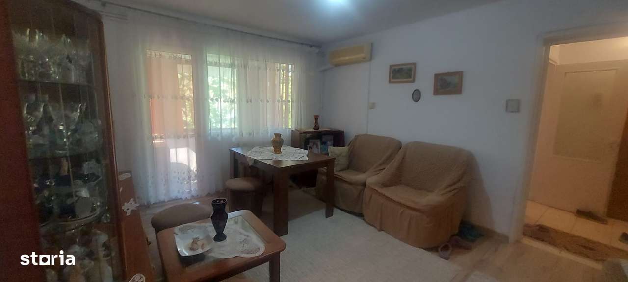 Aviatorilor -  2 camere /53 mp utili/centrala/termopane/AC/et.4/balcon - Imagine principală: 1/14