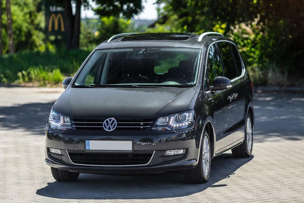 Volkswagen Sharan II 2.0 TDI DSG BlueMotion Technology Life 2014