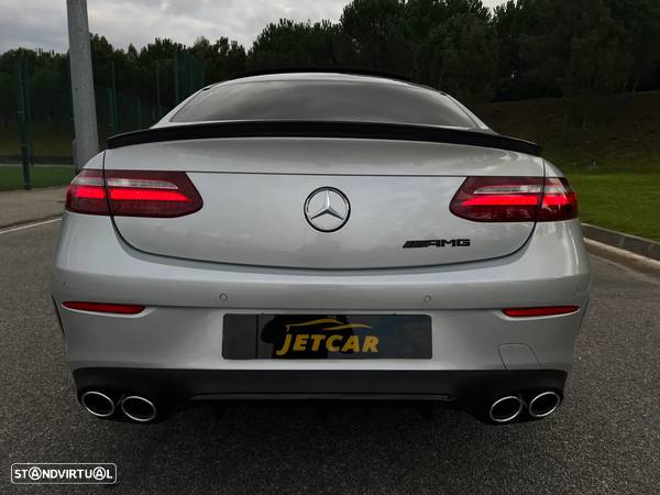 Mercedes-Benz E 220 d AMG Line - 11