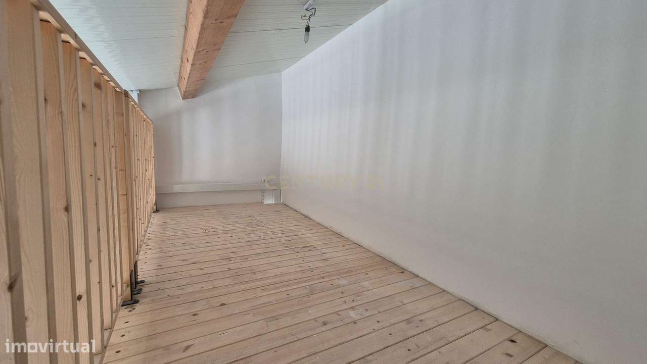 Terreno com anexo T0 perto da Lagoa de Albufeira — oportunidade única!-5