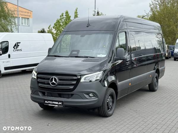 Mercedes-Benz Sprinter - 4