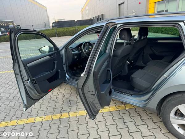 Skoda Superb 1.6 TDI Ambition - 30