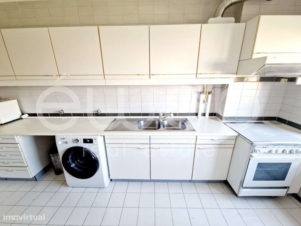 Apartamento T2, Luísa Todi, Setúbal-14