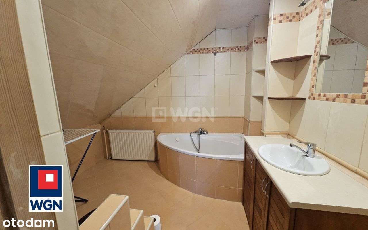 Dom w Myszkowie z drugim domem w ofercie-17