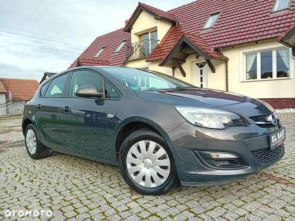 Opel Astra - 26