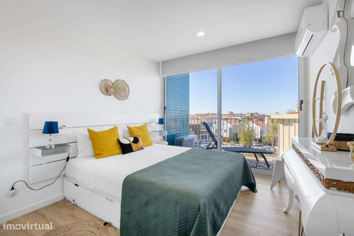 Apartamento com 1 quartos - localizado em Espinho - Grande imagem: 2/54