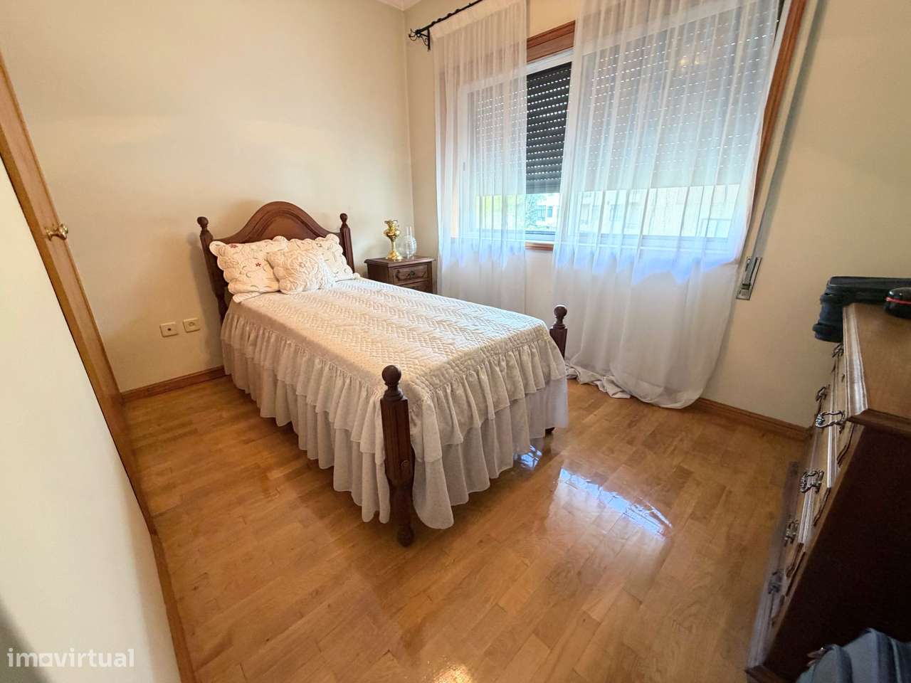 Moradia T4 | Box 2 Carros | Jardim | Metro | Rio Tinto | Exclusivo-25