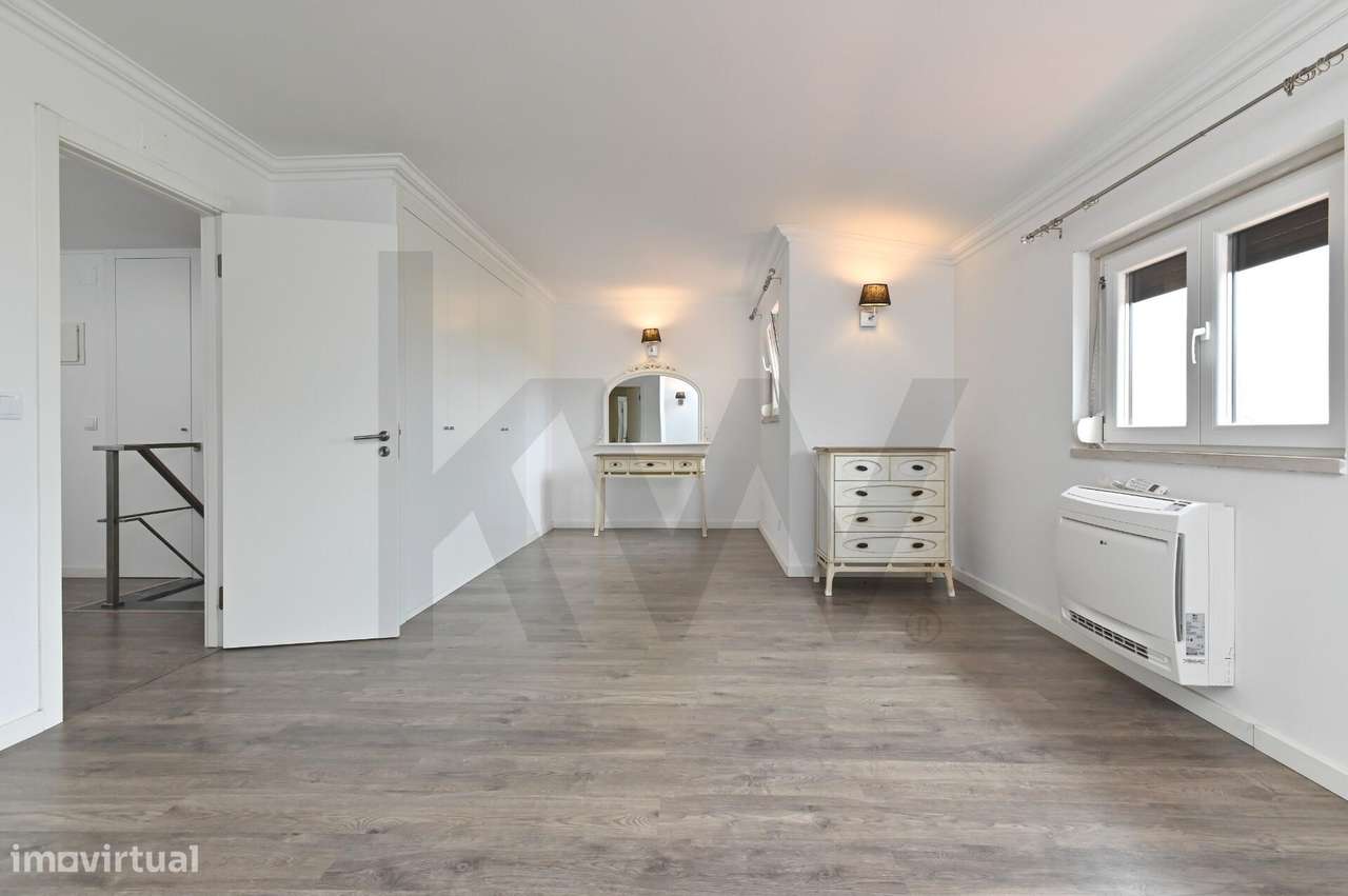 T4 Duplex  Costa da Guia – Exclusividade e Conforto em Cascais-24