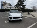 Porsche Cayenne S E-Hybrid Tiptronic S - 2