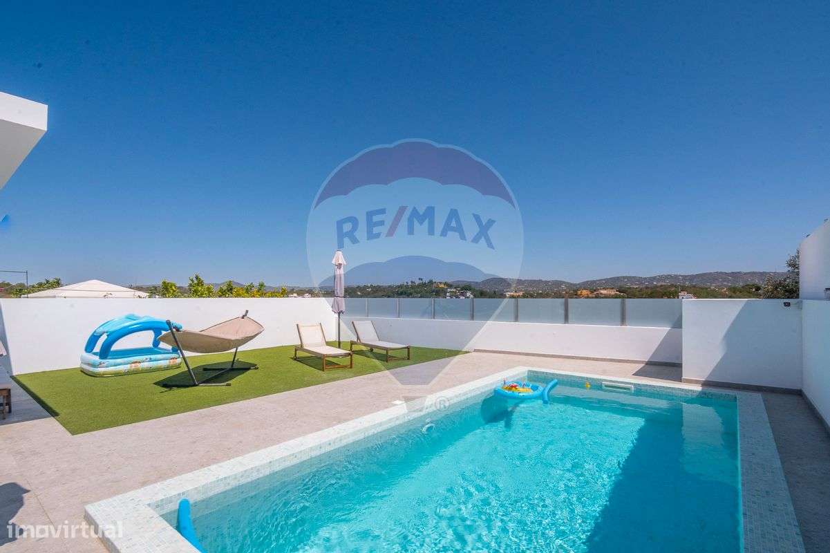 Moradia T3 para venda - Grande imagem: 1/43