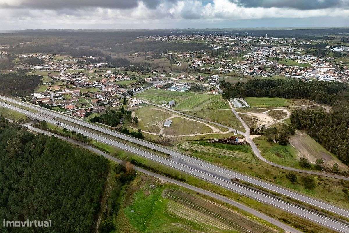 Terreno  para arrendamento - Grande imagem: 3/13