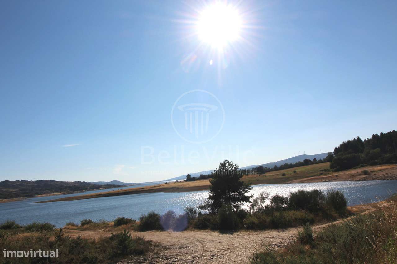 Moradia T5 na Aldeia Nova, Montalegre - Grande imagem: 2/38