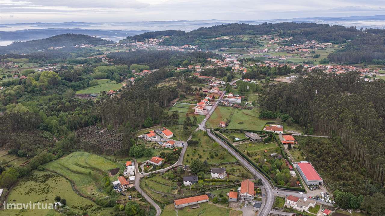 Terreno de 7153 m2 com Potencial de Construção em Monte Córdova – Sant - Grande imagem: 4/13
