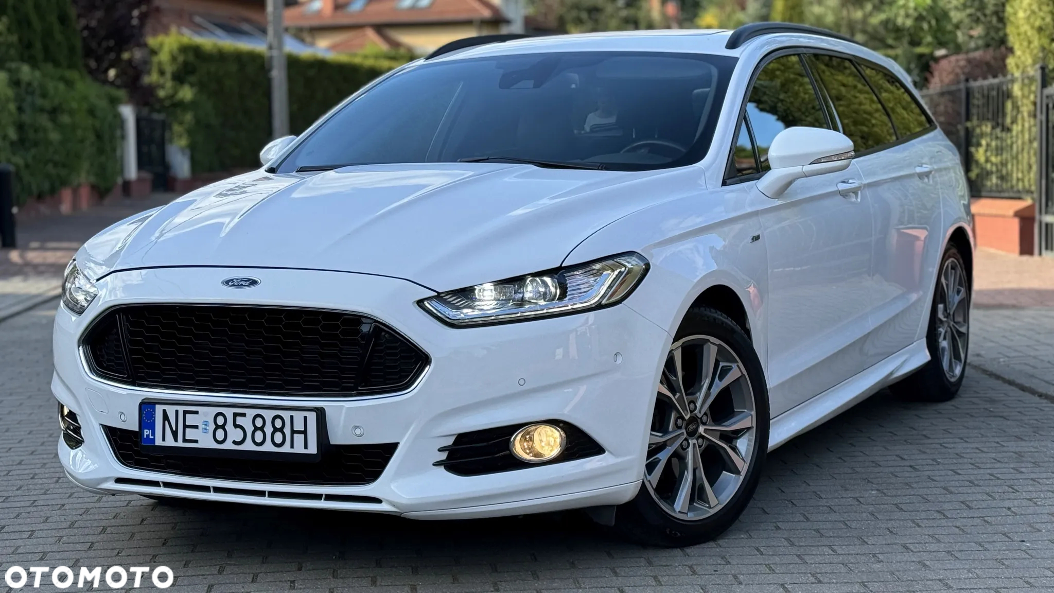 Ford Mondeo - 18