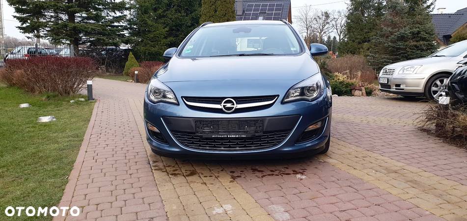 Opel Astra IV 1.4 T Sport - 3