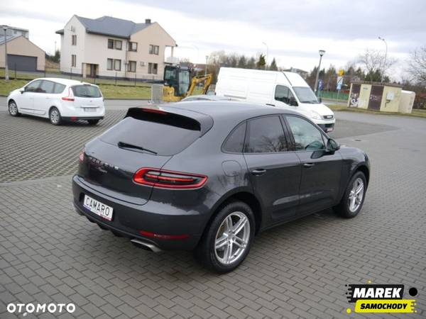 Porsche Macan - 10