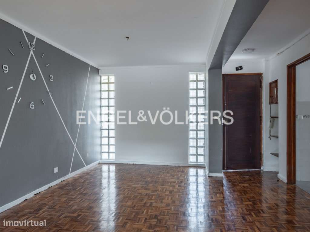 Apartamento T3 no Monte da Caparica-5