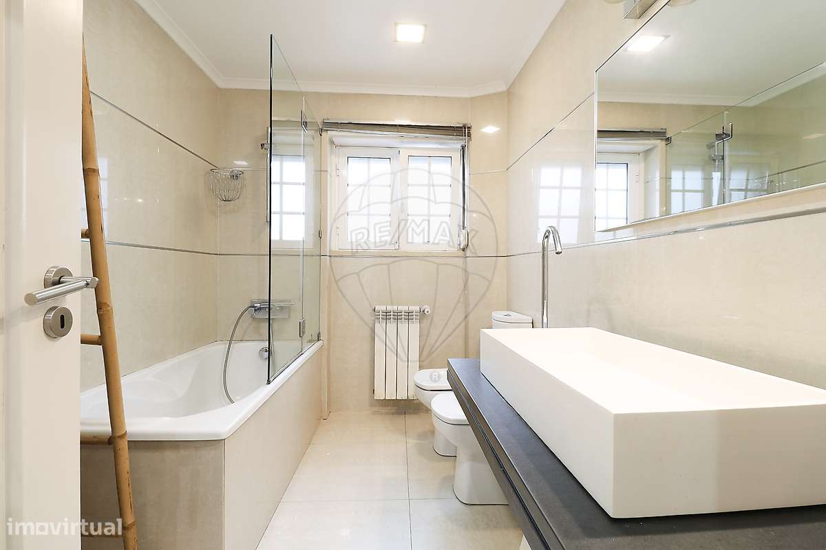 Moradia T6 para venda-13