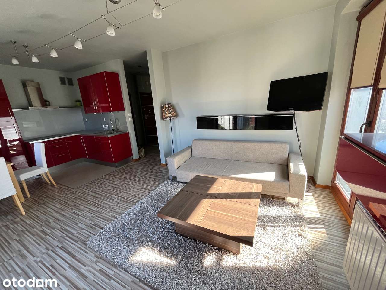 Kraków-ul. Komuny paryskiej-kawalerka-33,5m2-I piętro-garaż - Pełny obrazek: 4/8