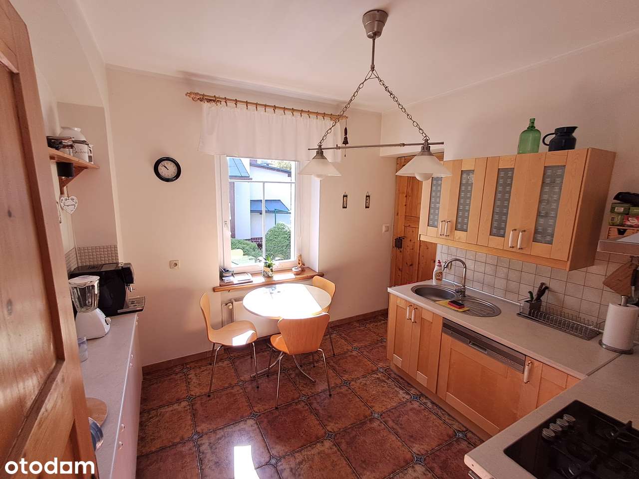 Ładny dom w willowej części Sobieszowa, wygodny,gotowy do zamieszkania-6