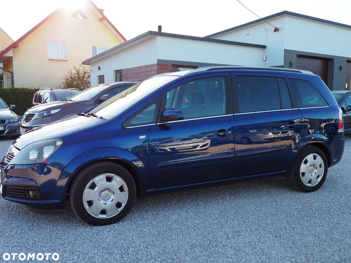 Opel Zafira - 4