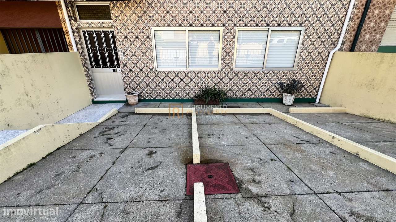 Andar Moradia T2 Venda em Cidade da Maia,Maia-17