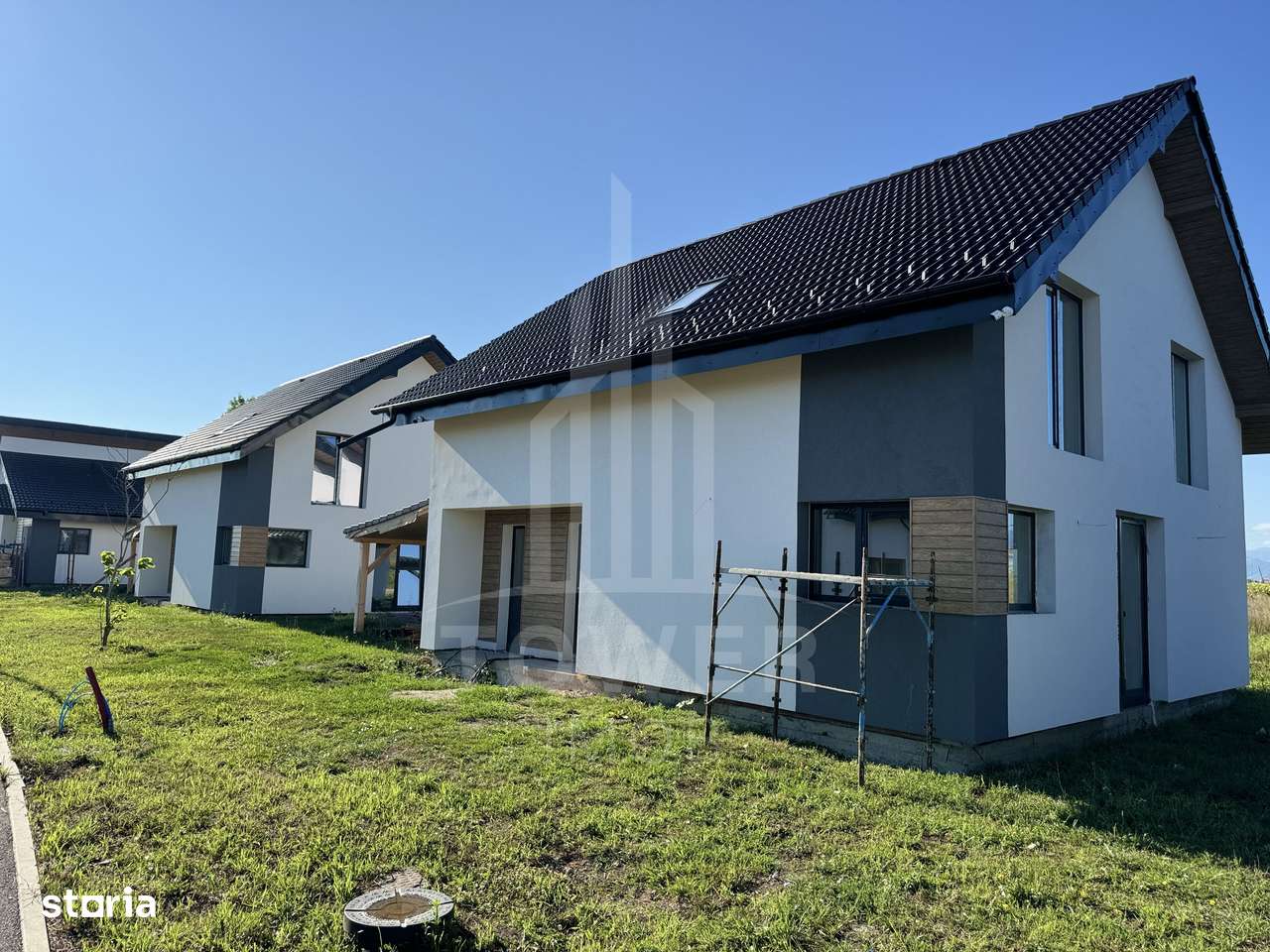 Casă individuală INDEPENDENTĂ ENERGETIC - CARTIER NOU-7