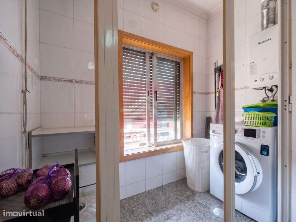 Magnífico Apartamento T2+1 no Centro de Rio Tinto (Avenida da Conduta)-10