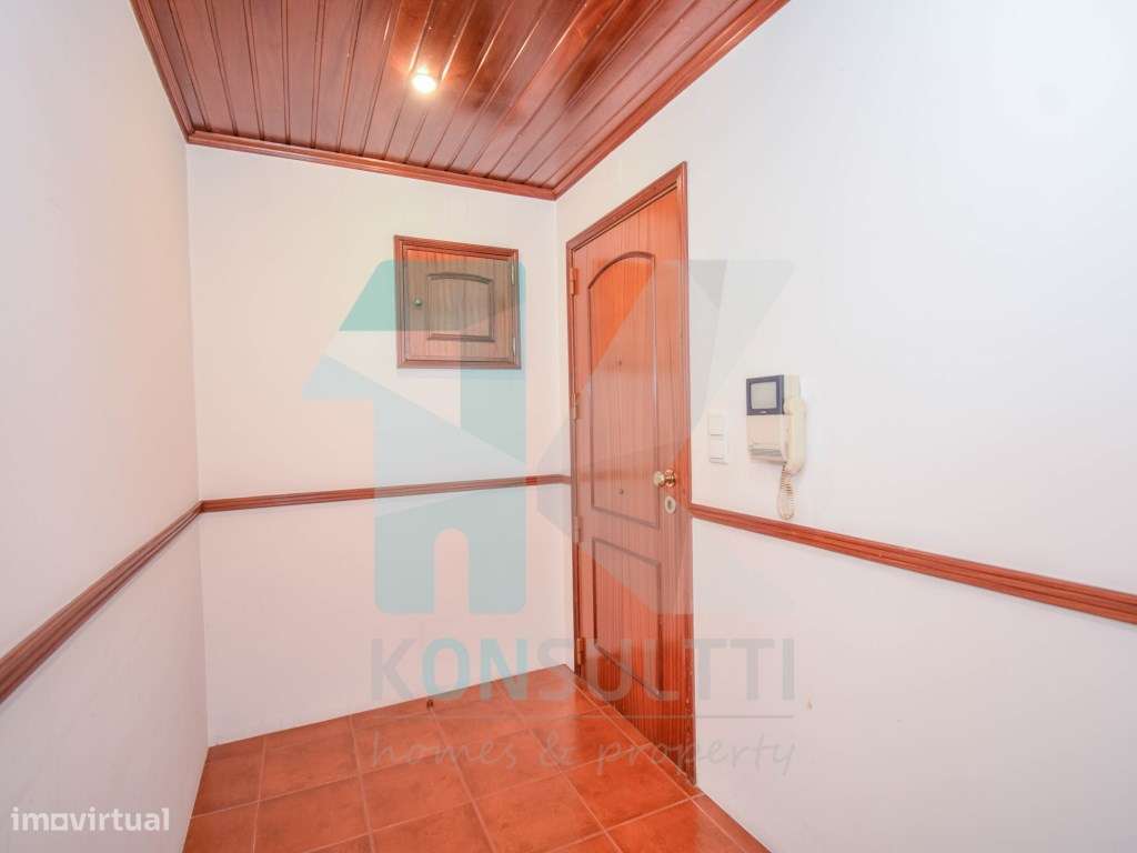 Apartamento T2 com Garagem para Venda - Outeiro de Polima - São Dom...-5