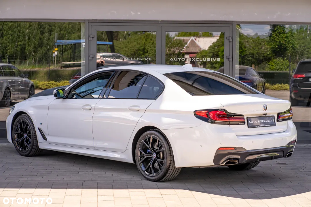 BMW Seria 5 530d mHEV M Sport sport - 19