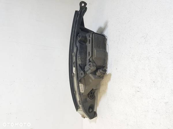 LAMPA PRAWA PRZEDNIA LIFT FORD FOCUS MK1 LIFTING - 3