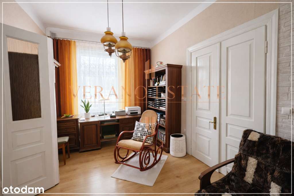 Piękna willa z potencjałem | ogród 2200m2 | basen-4