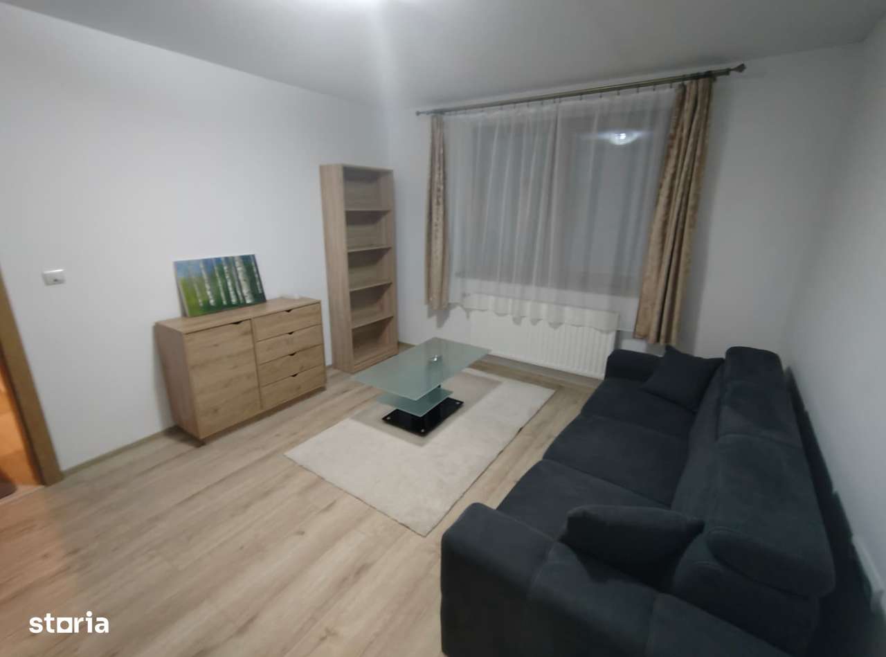 Apartament 3 camere, zona tribunal, parcare privata, acces la curte - Imagine principală: 3/10