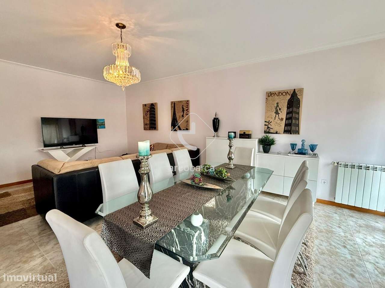 Moradia T4 com piscina - Arcos de Valdevez-11