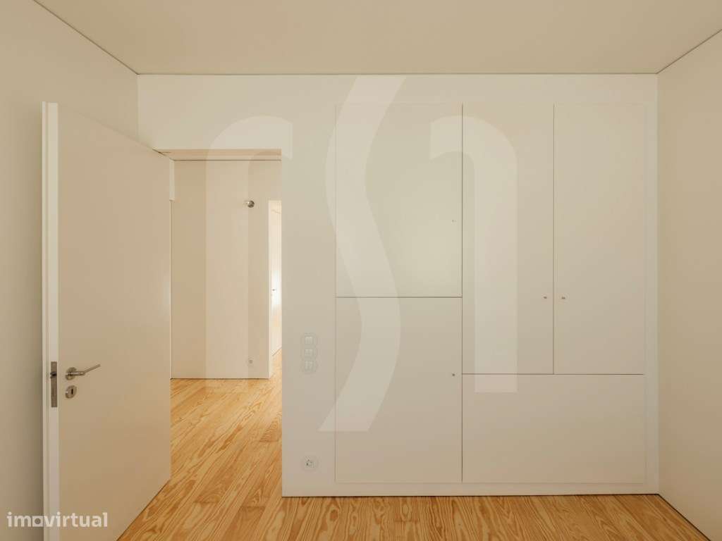 Moradia T4 em Banda no Bairro António Aroso | Porto-5