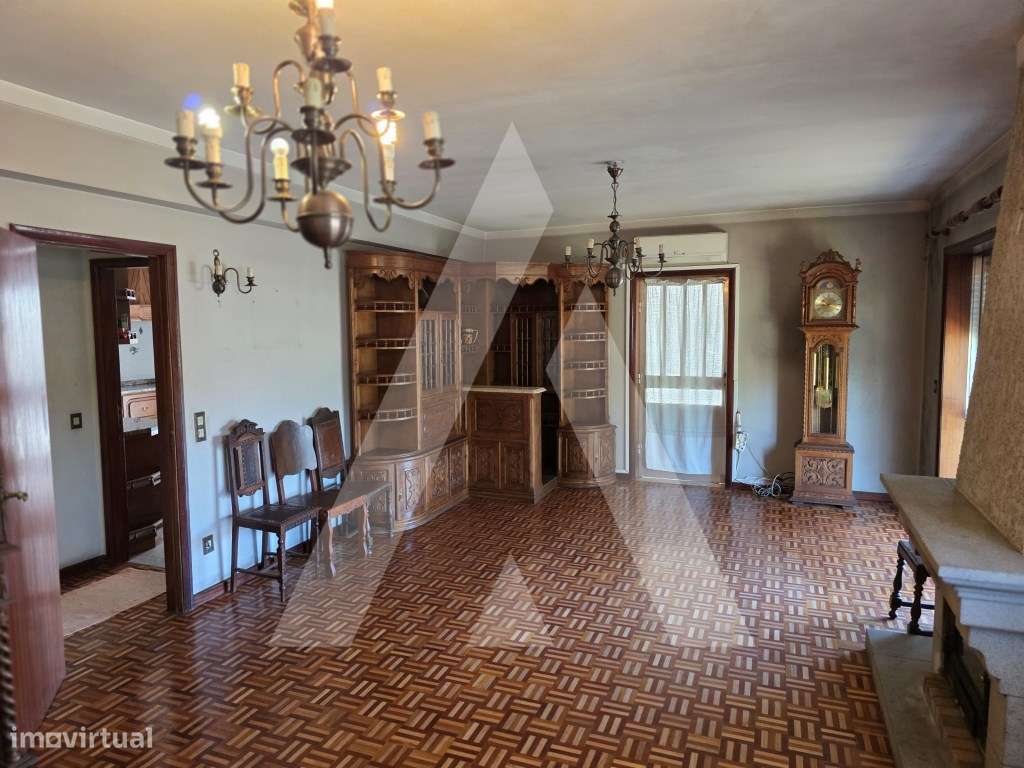 Excelente Moradia T4 em Carregosa, Oliveira de Azeméis-12