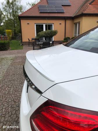 Mercedes-Benz Klasa E 220 d 4-Matic 9G-TRONIC - 5