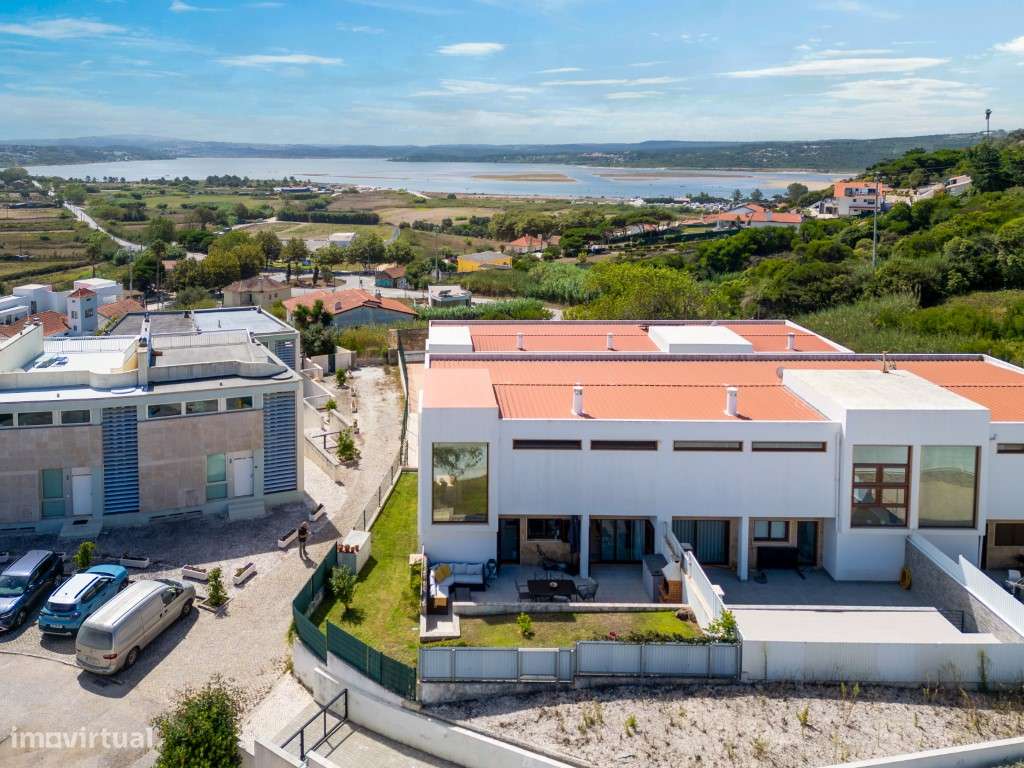 Moradia T3 com vista para a Lagoa de Óbidos, piscina e amplas áreas...-37