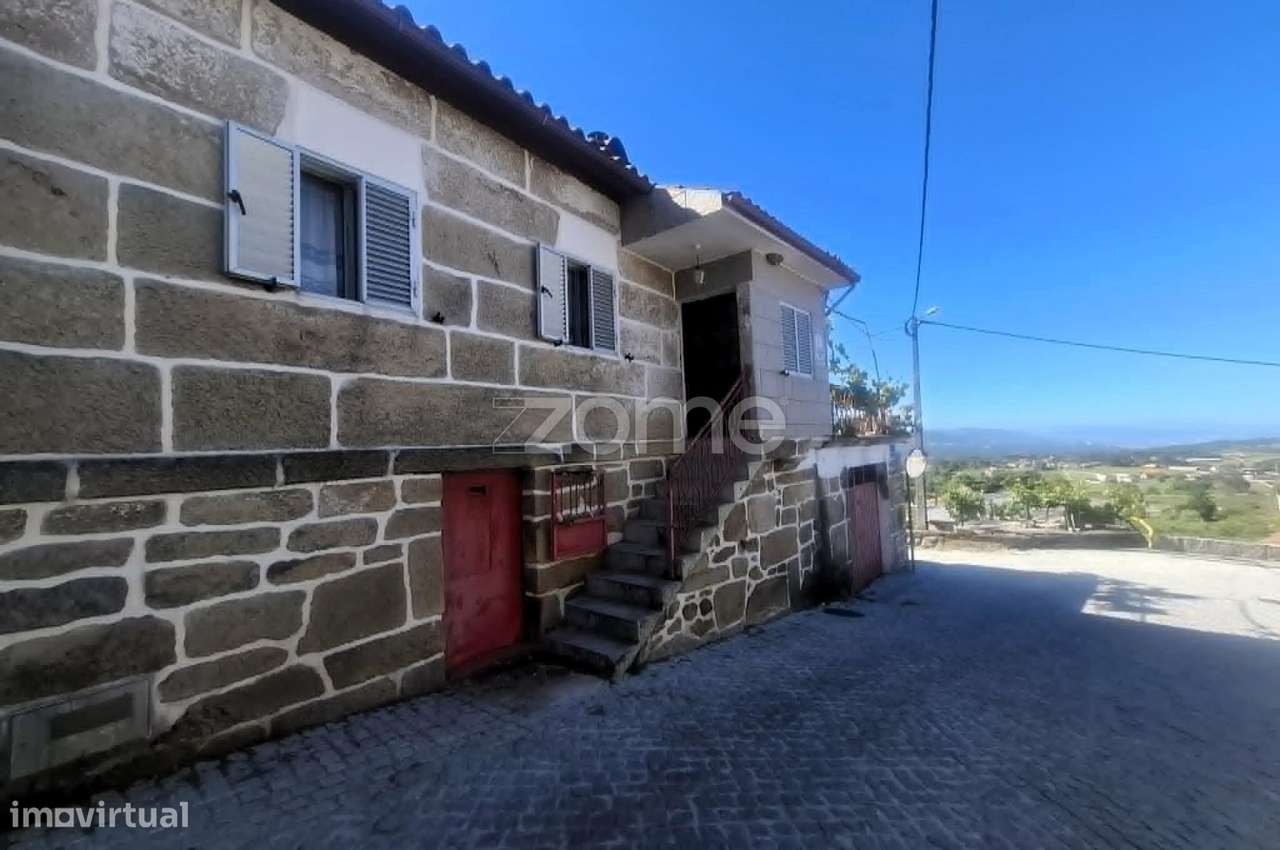 Moradia Geminada, rústica a 18km da cidade-14