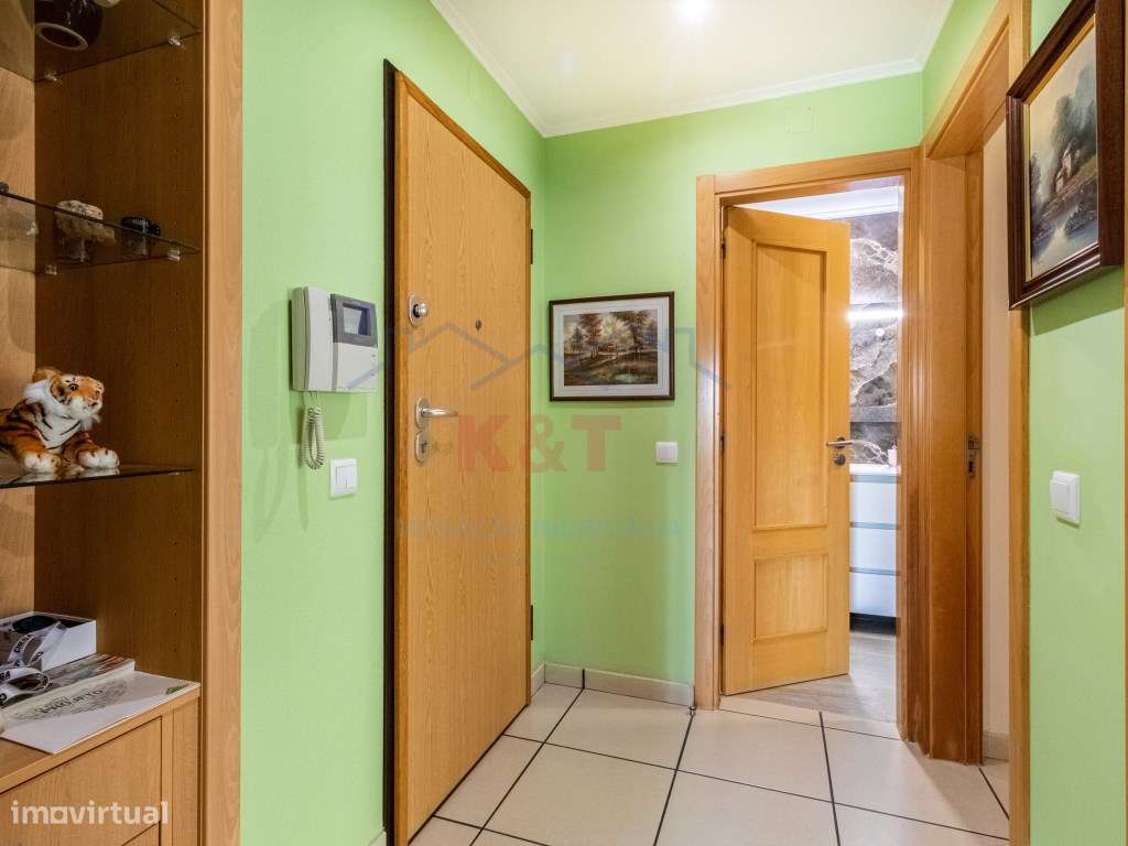 Apartamento T1 Armação de Pera - Com garagem e arrecadação - Grande imagem: 5/16