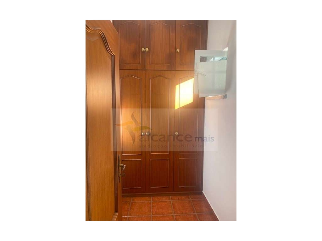 Moradia Exclusiva de Alto Padrão com Espaços Exterior Privativo-19