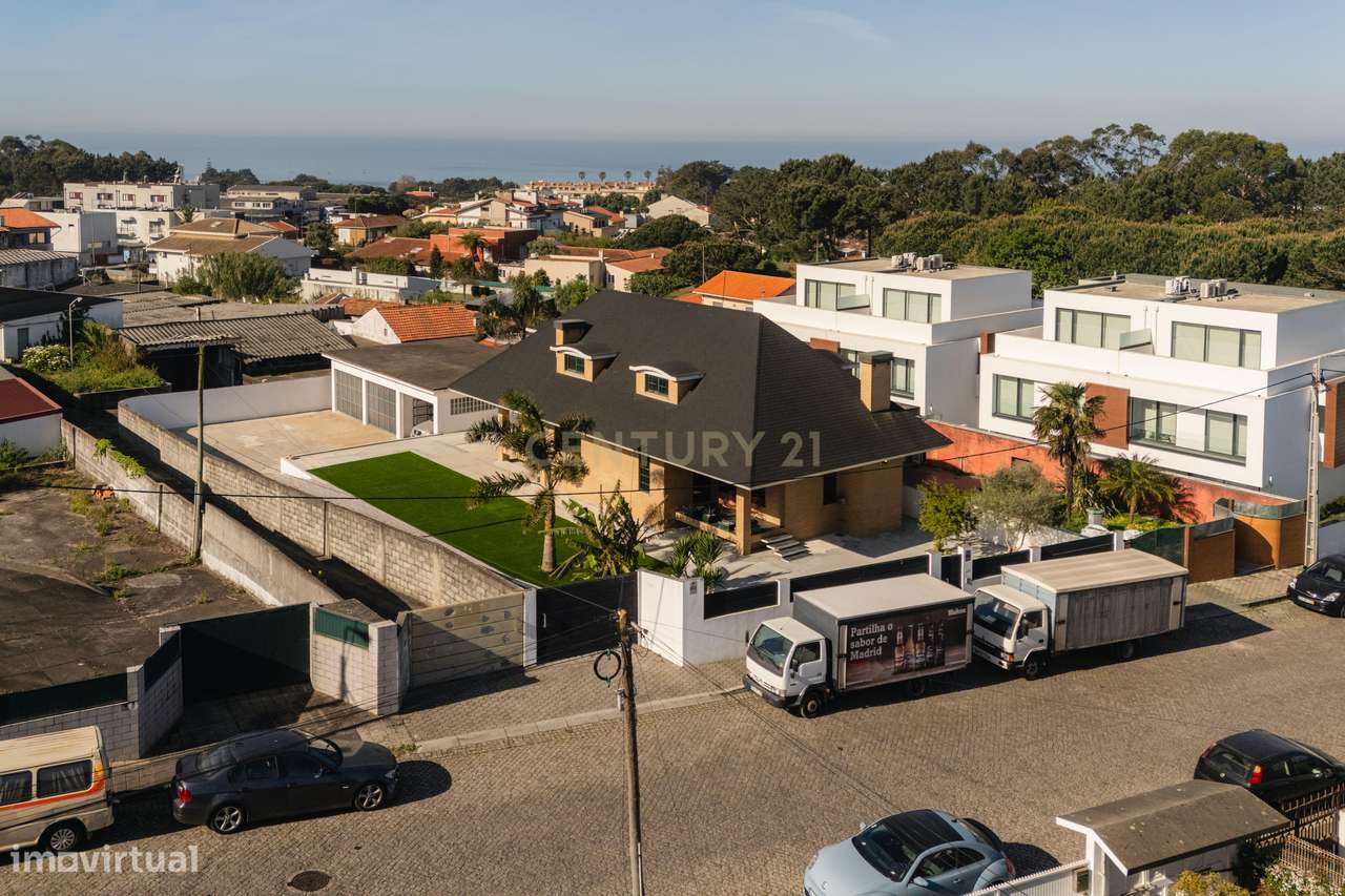 MORADIA T3 A 800M DA PRAIA DE SALGUEIROS | CANIDELO-5